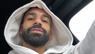 محمد صلاح يهنئ متابعيه : عيد سعيد علينا كلنا