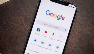 جوجل تختبر منتدى نقاش داخل تطبيق البحث لمنافسة Reddit ومنصات الذكاء الاصطناعي