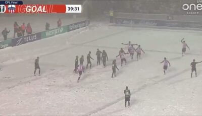 فيديو أرض بيضاء وثلوج تنهمر وهدف مذهل توّجوا بطل كندا