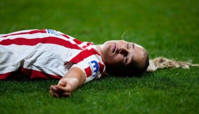 انهيار لاعبة أتلتيكو مدريد بعد إصابة خطيرة في الرأس