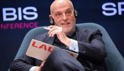 المحكمة الرياضية تلاحق رئيس رابطة الدوري الإسباني