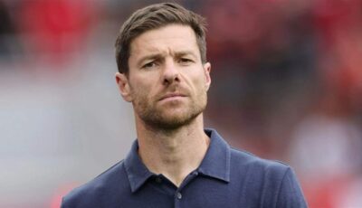 بنود خفيّة تعيد اسم تشابي ألونسو إلى أنفيلد