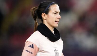 إصابة أيتانا بونماتي تهزّ موسم برشلونة